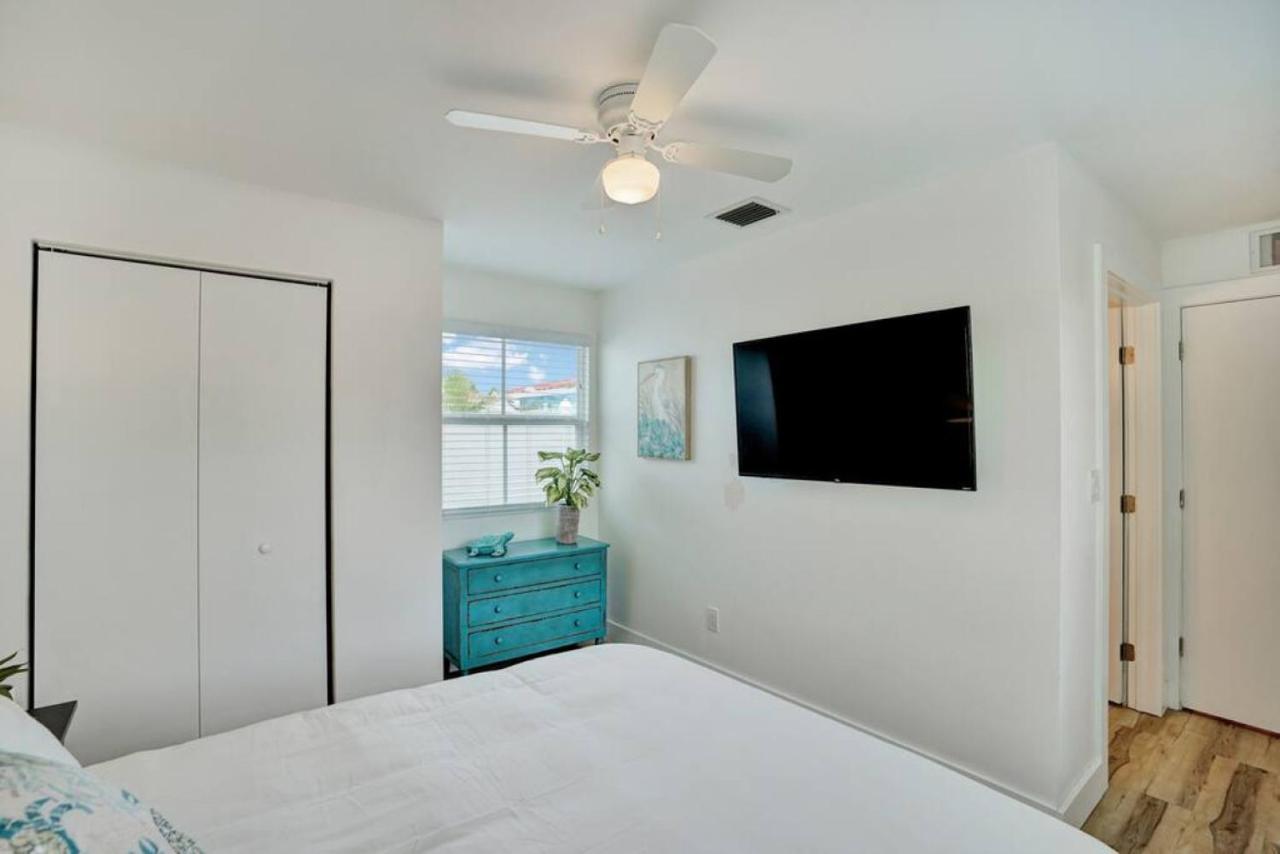 Full Beach Chalet One Block From The Beach Pompano Beach Exterior photo